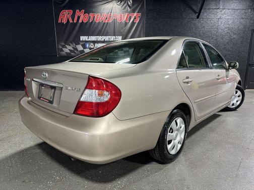 2003 Toyota Camry LE