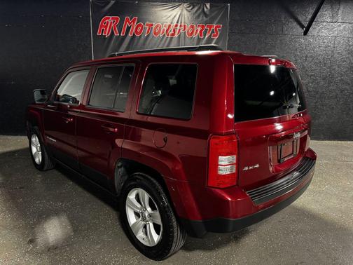 Deep Cherry Red Crystal Pearlcoat 2012 Jeep Patriot Sport