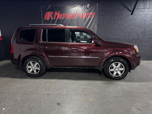 Dark Cherry Pearl 2011 Honda Pilot Touring