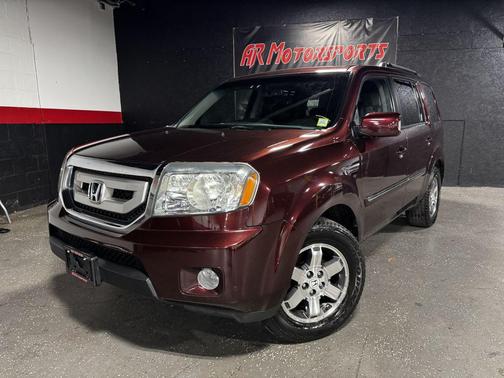 Dark Cherry Pearl 2011 Honda Pilot Touring