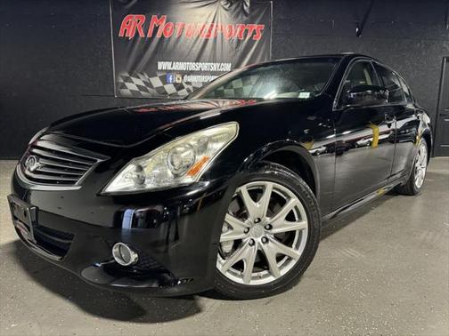 2011 INFINITI G37 Sport