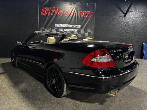 BLACK 2008 Mercedes-Benz CLK-Class Base
