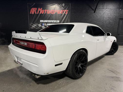 2012 Dodge Challenger SRT8 392