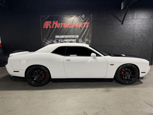2012 Dodge Challenger SRT8 392
