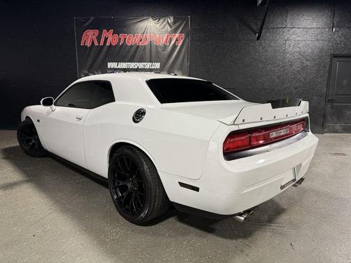2012 Dodge Challenger SRT8 392