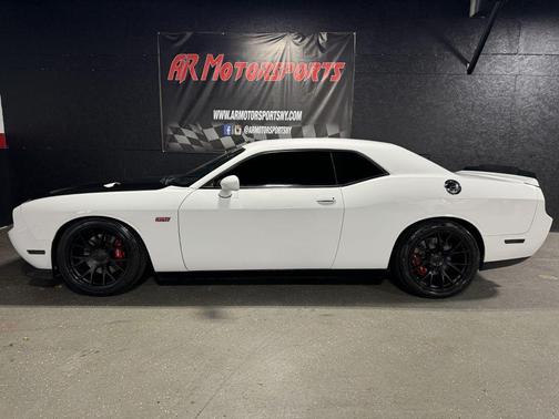 2012 Dodge Challenger SRT8 392