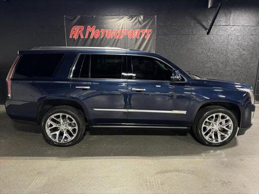 2017 Cadillac Escalade Premium Luxury