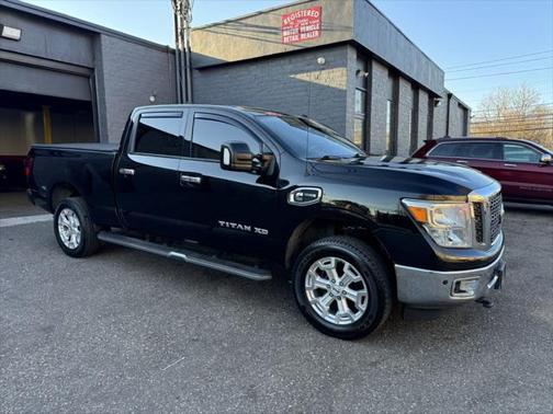 2016 Nissan Titan XD SV
