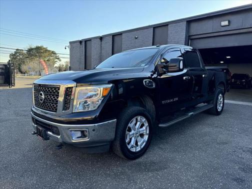 2016 Nissan Titan XD SV