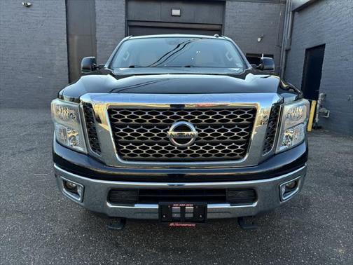 2016 Nissan Titan XD SV