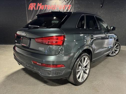 2018 Audi Q3 2.0T Premium Plus