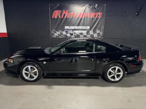 2004 Ford Mustang Mach I