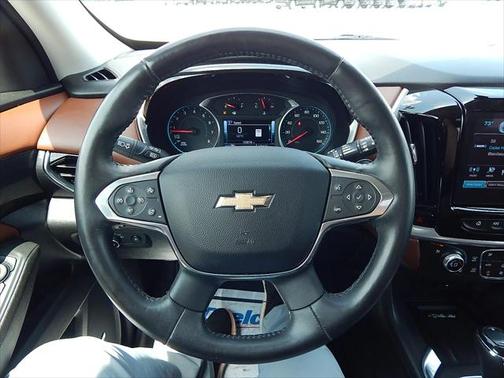 Mosaic Black Metallic 2018 Chevrolet Traverse High Country