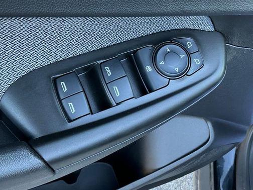 Mosaic Black Metallic 2023 Chevrolet Trailblazer LT
