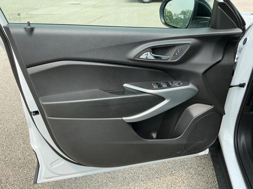 2025 Chevrolet Trax FWD 1RS