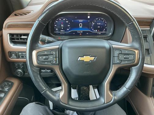 2022 Chevrolet Suburban 4WD High Country