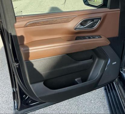 2022 Chevrolet Suburban 4WD High Country