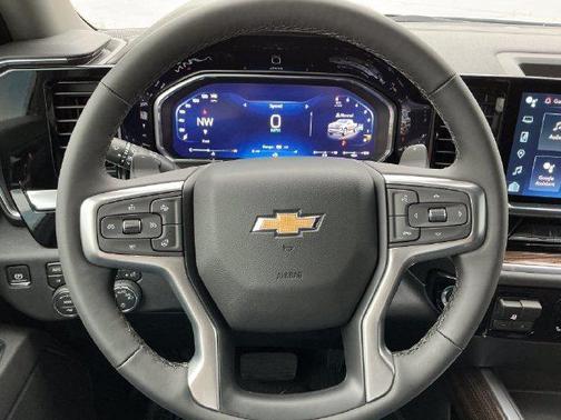 Summit White 2026 Chevrolet Silverado 1500 LT