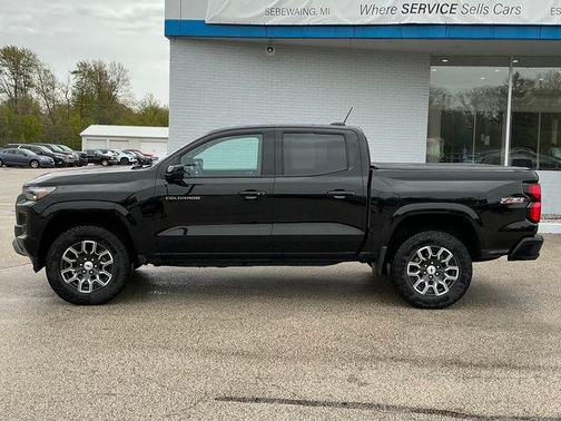 Black 2023 Chevrolet Colorado Z71