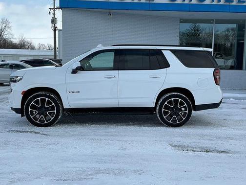 2023 Chevrolet Tahoe 4WD RST