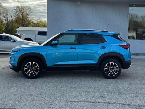 Marina Blue Metallic 2025 Chevrolet Trailblazer LT