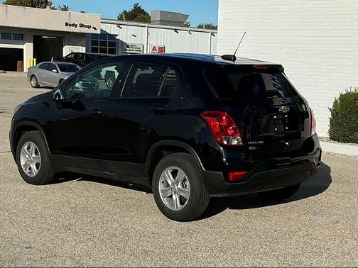 2022 Chevrolet Trax LS