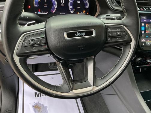 2022 Jeep Grand Cherokee L Altitude