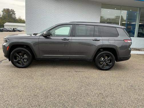 2022 Jeep Grand Cherokee L Altitude