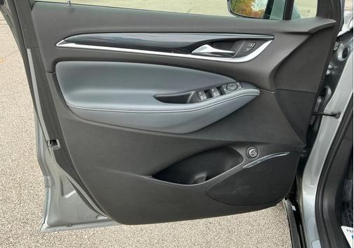 2023 Buick Enclave Essence AWD