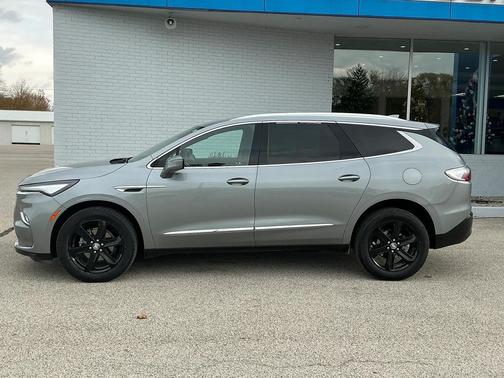 2023 Buick Enclave Essence AWD