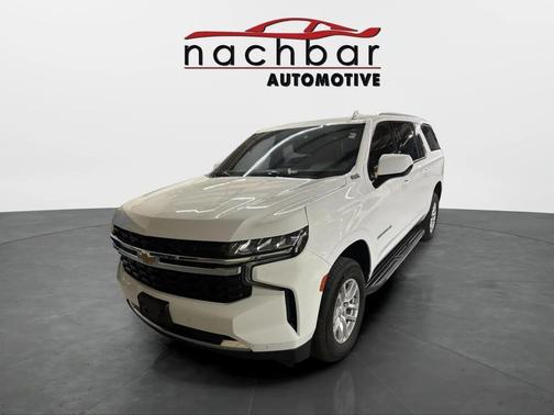 2022 Chevrolet Suburban LS