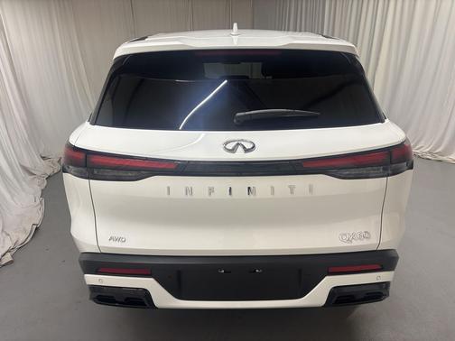 2024 INFINITI QX60 Pure