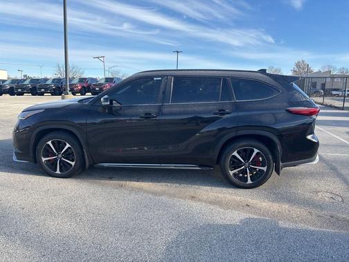 2021 Toyota Highlander XSE