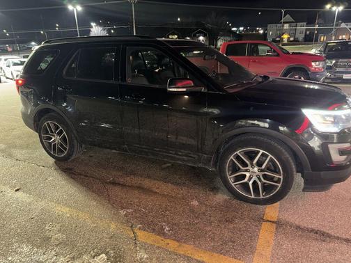 2017 Ford Explorer sport