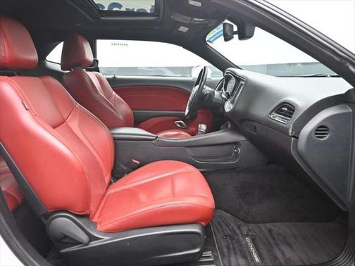 2017 Dodge Challenger GT