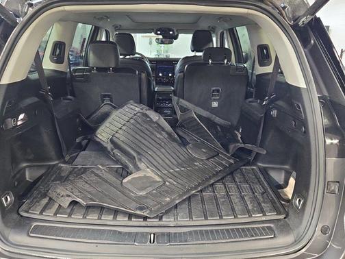 Baltic Gray Metallic Clearcoat 2023 Jeep Grand Cherokee L Limited