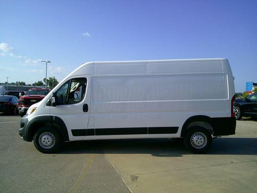 2026 RAM ProMaster 2500 Tradesman