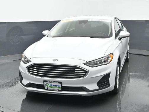 2020 Ford Fusion Hybrid SE