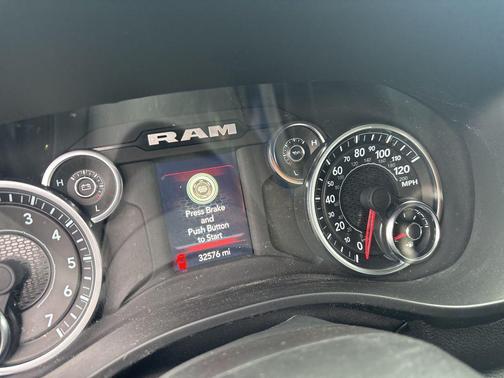 2024 RAM 1500 Big Horn/Lone Star