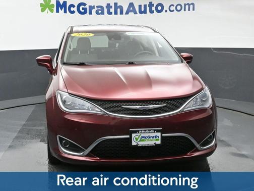 2020 Chrysler Pacifica Touring