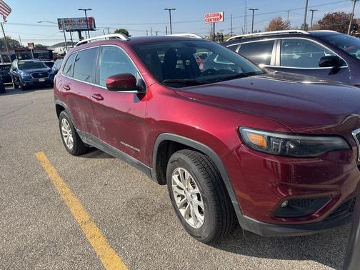2019 Jeep Cherokee Latitude