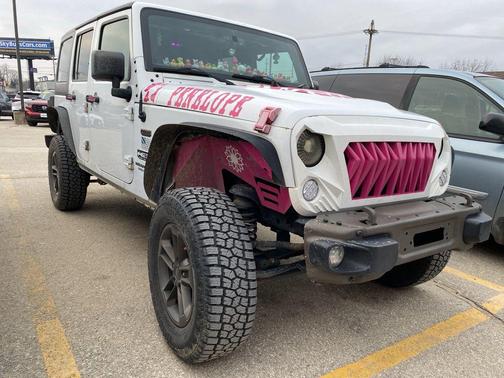 2016 Jeep Wrangler Unlimited Sahara