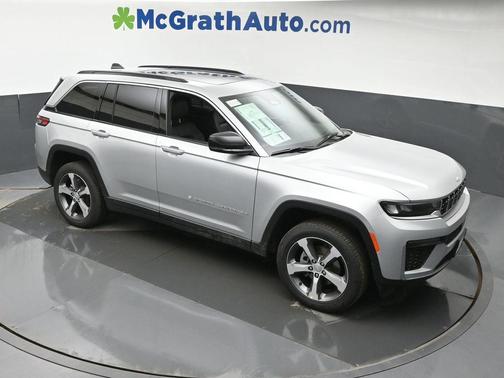 Silver Zynith 2026 Jeep Grand Cherokee Limited