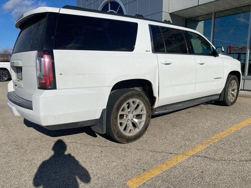 2016 GMC Yukon XL SLT