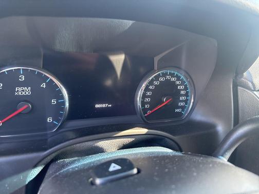 2017 GMC Yukon XL SLT