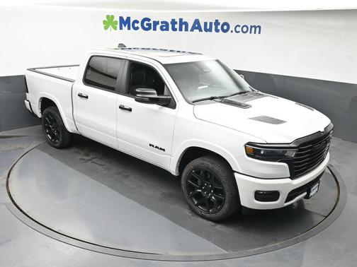 Ivory White Tri-Coat Pearlcoat 2026 RAM 1500 Laramie