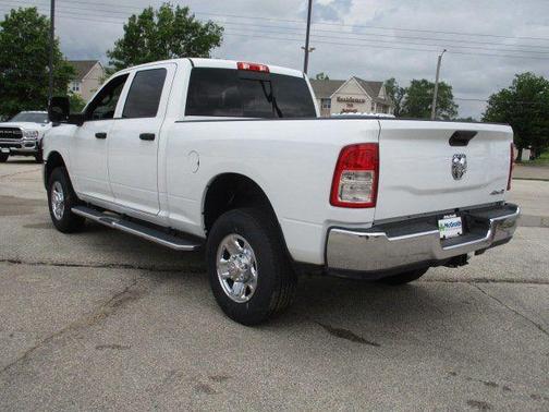 2024 RAM 2500 Tradesman Crew Cab 4x4 6'4' Box
