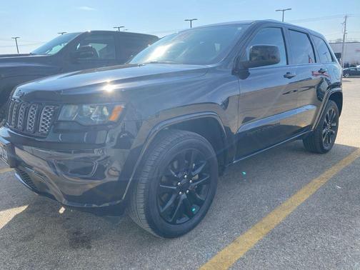 2021 Jeep Grand Cherokee Laredo