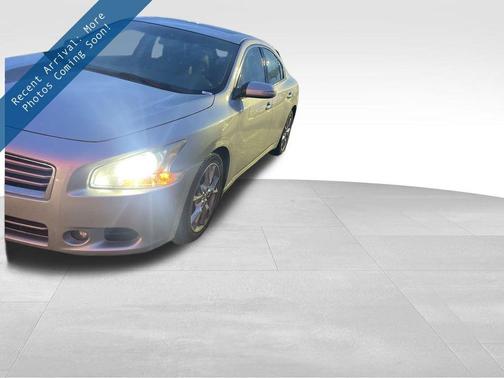 2014 Nissan Maxima SV