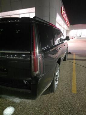 2019 Cadillac Escalade Platinum